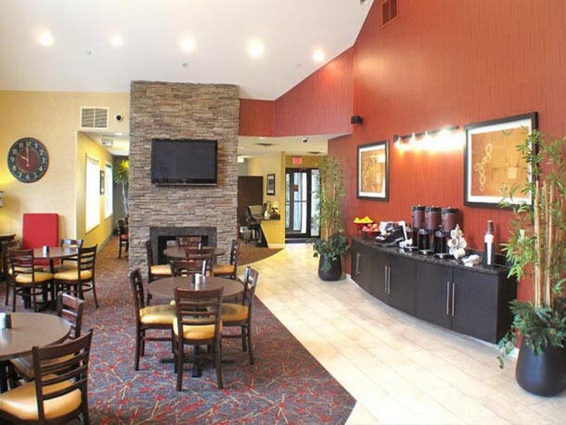 Albany Airport Inn And Suites Latham Εστιατόριο φωτογραφία