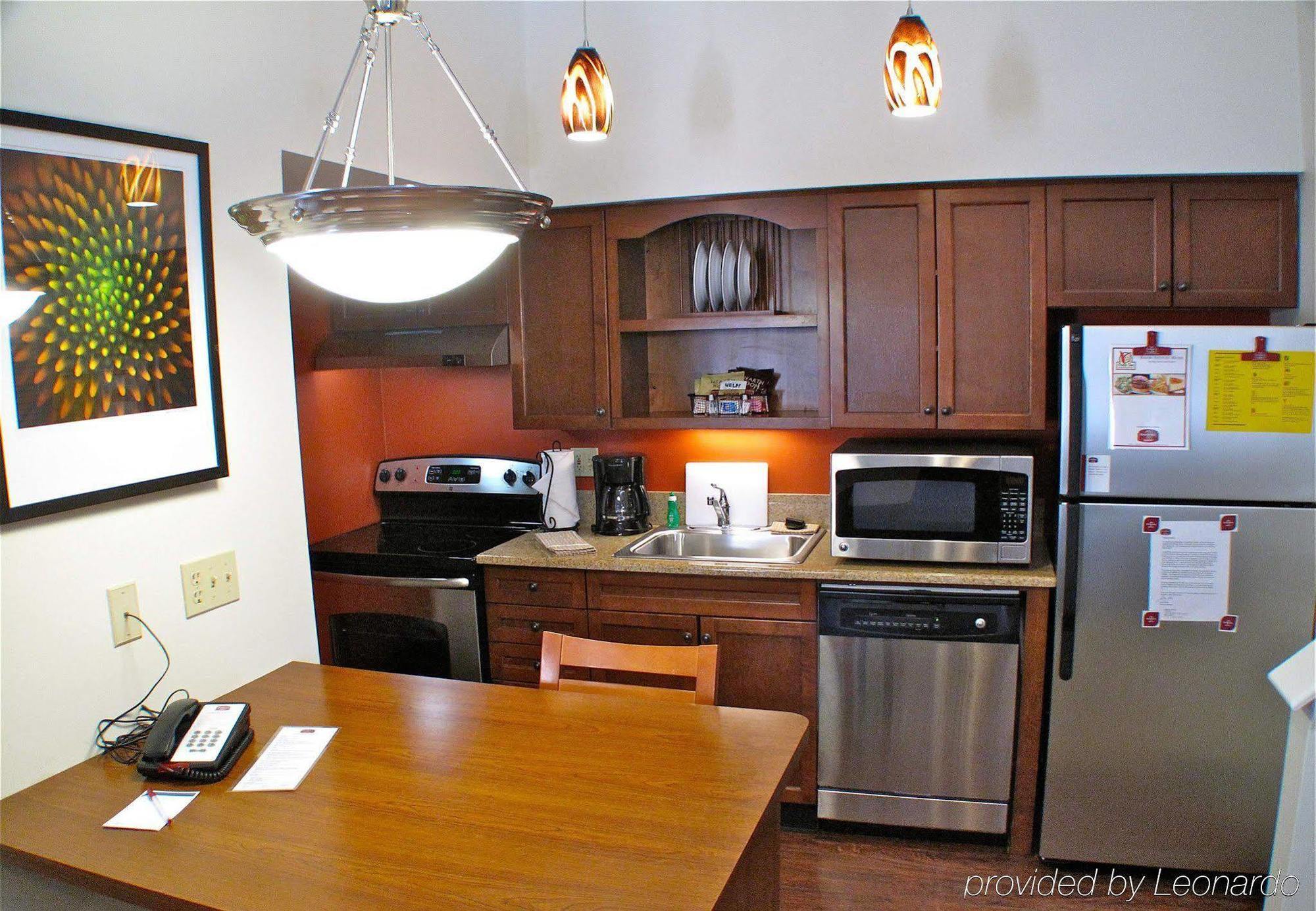 Albany Airport Inn And Suites Latham Δωμάτιο φωτογραφία