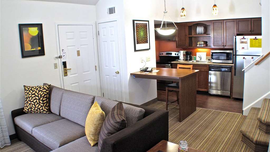 Albany Airport Inn And Suites Latham Δωμάτιο φωτογραφία